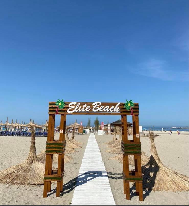 Hotel Parc Mamaia Buitenkant foto