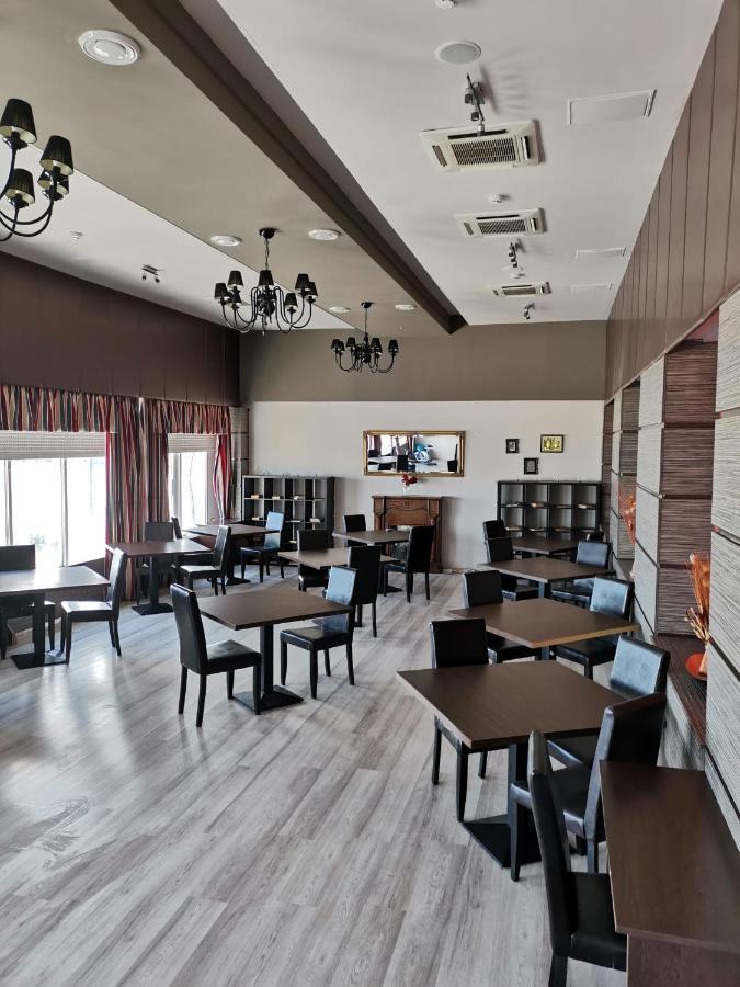 Hotel Parc Mamaia Buitenkant foto