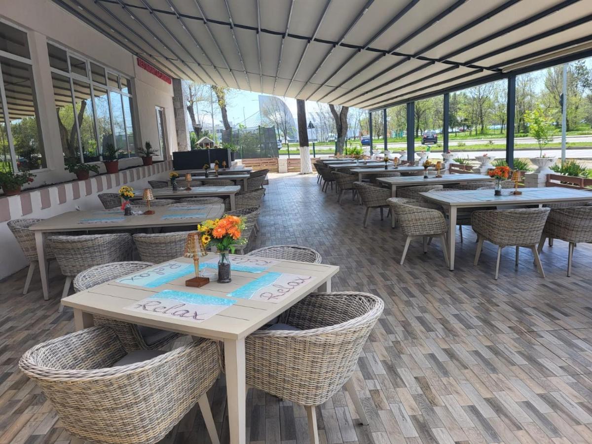 Hotel Parc Mamaia Buitenkant foto