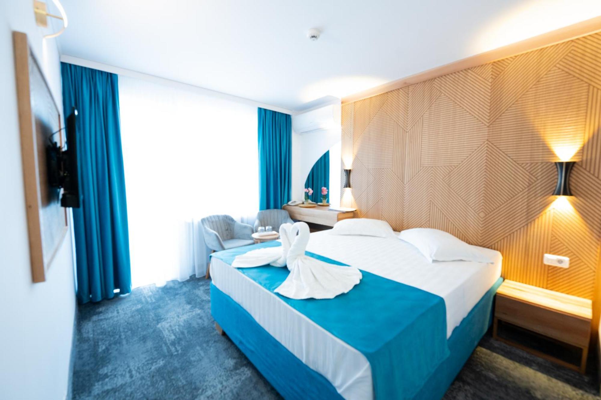Hotel Parc Mamaia Buitenkant foto