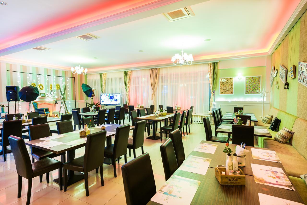 Hotel Parc Mamaia Buitenkant foto