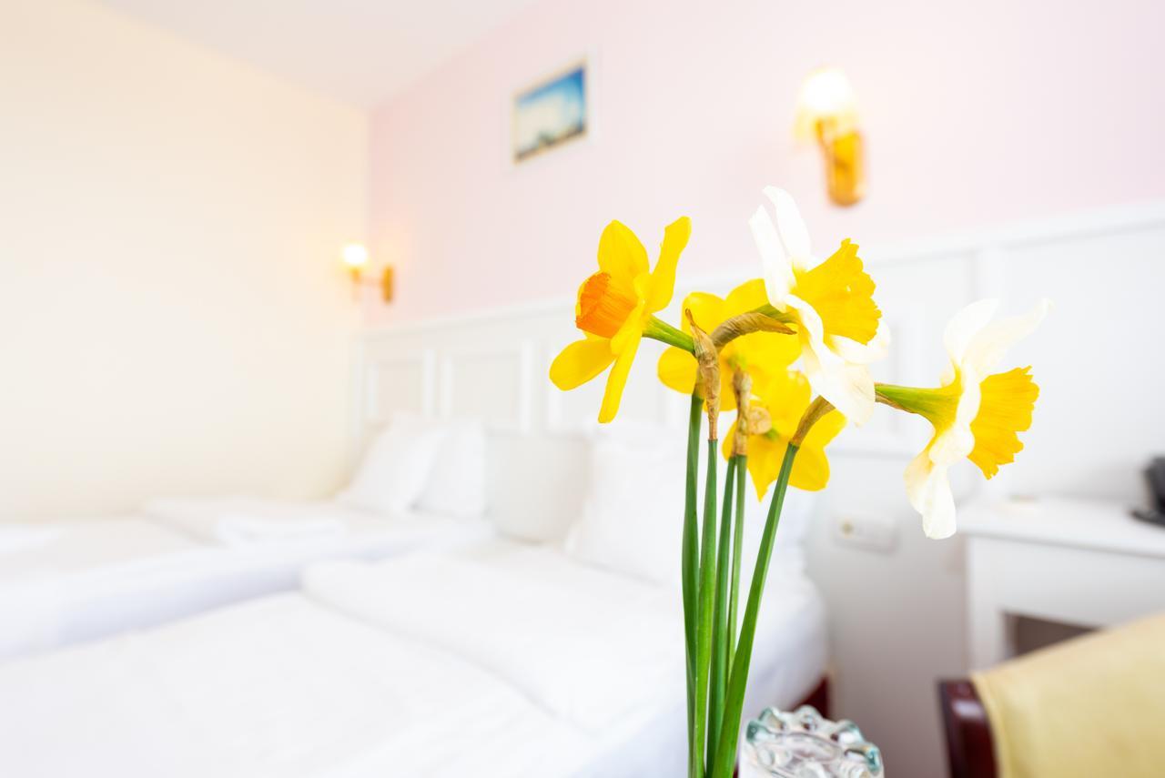 Hotel Parc Mamaia Buitenkant foto